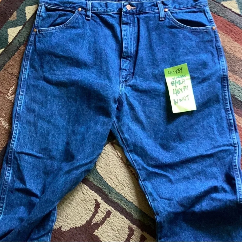 🤠  Wrangler Blue Jeans Denim,  Sz 40 X 34 perhaps NWOT - Picture 5 of 16